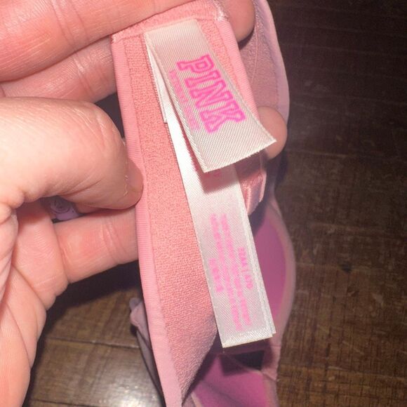 Victoria’s Secret Pink 32AA wear everywhere multi-way push-up bra - Picture 3 of 3